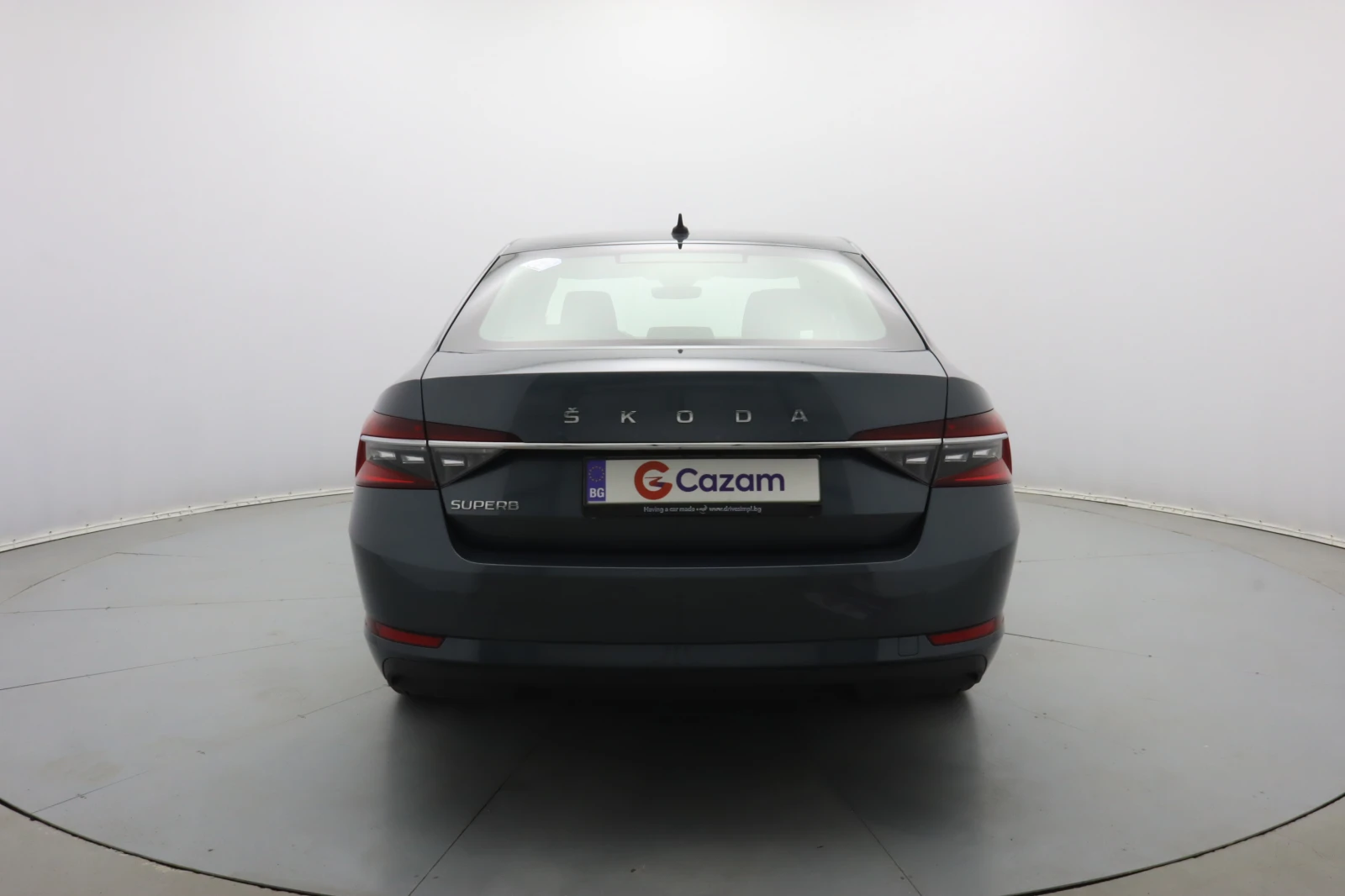Skoda Superb, снимка 6 - Автомобили и джипове - 54702574