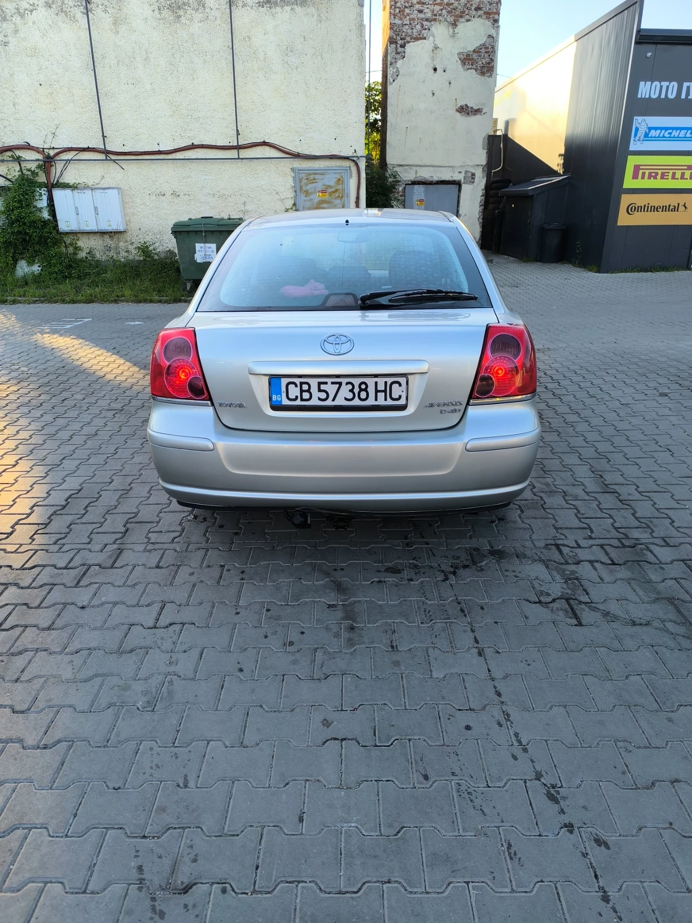 Toyota Avensis, снимка 3 - Автомобили и джипове - 54842748
