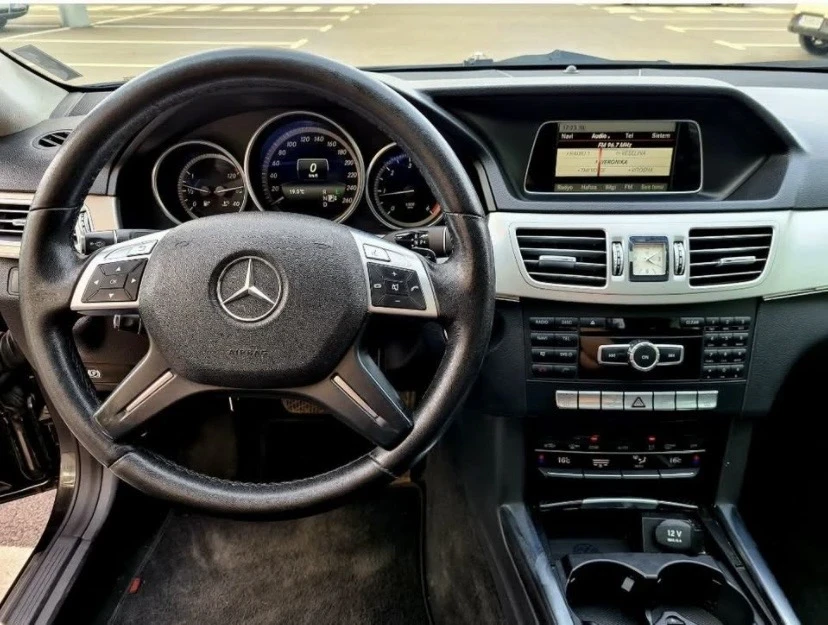Mercedes-Benz E 200, снимка 14 - Автомобили и джипове - 55016167
