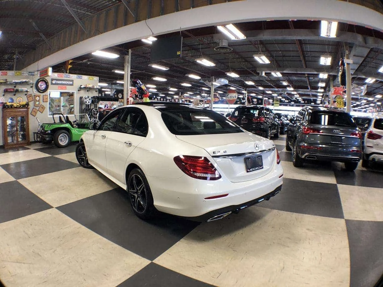 Mercedes-Benz E 350 AMG PKG| BURMESTER| PANO| MEMORY| , снимка 4 - Автомобили и джипове - 55219138