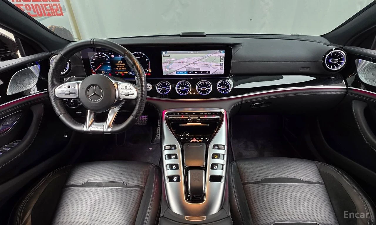 Mercedes-Benz AMG GT 43* 4MATIC+ * BURMESTER* ПОДГРЕВ* ОБДУХВАНЕ* 360КА, снимка 6 - Автомобили и джипове - 55618399