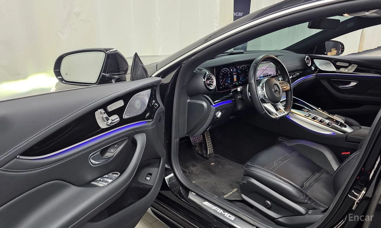 Mercedes-Benz AMG GT 43* 4MATIC+ * BURMESTER* ПОДГРЕВ* ОБДУХВАНЕ* 360КА, снимка 5 - Автомобили и джипове - 55618399
