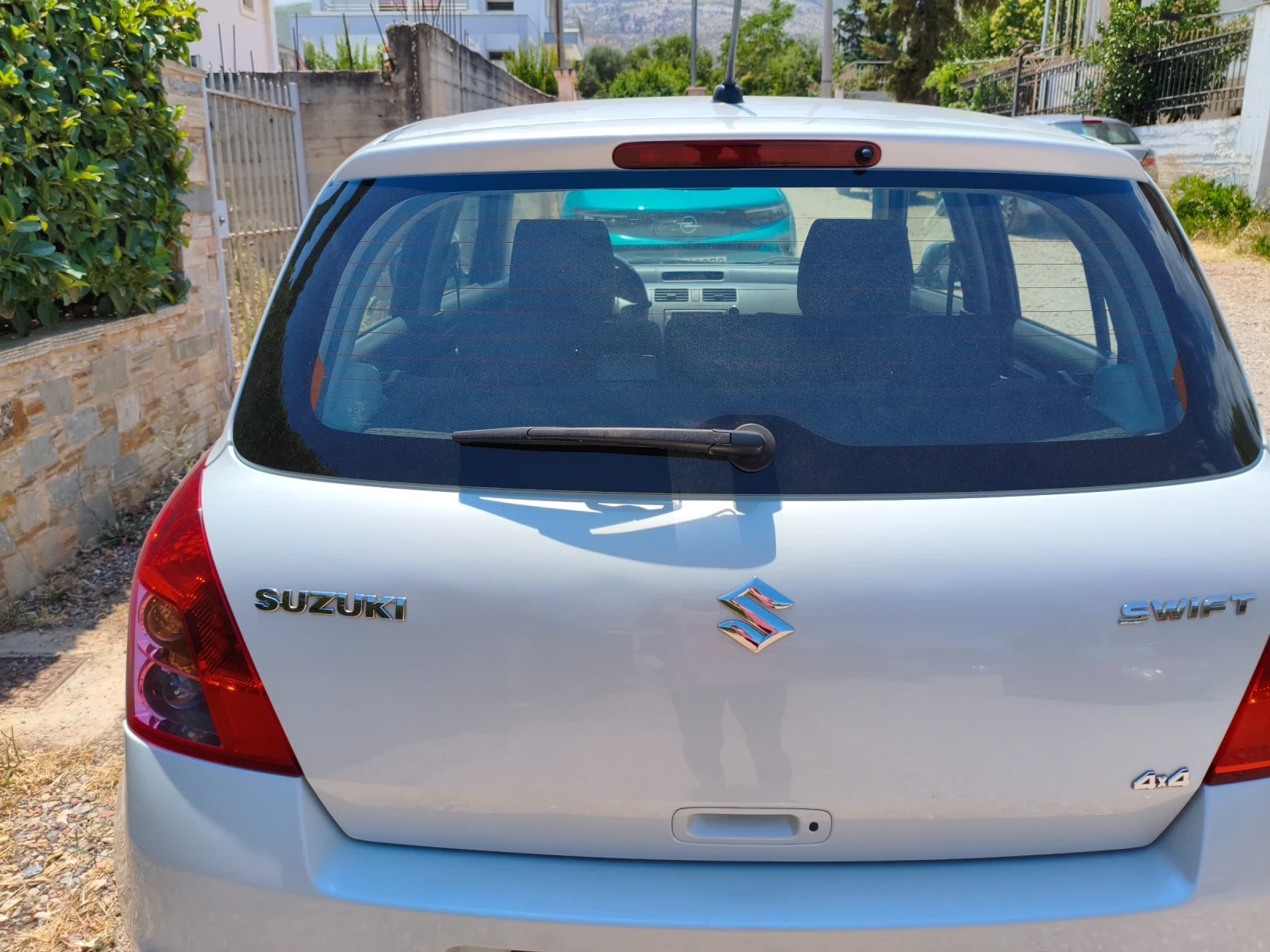 Suzuki Swift 4 x 4, снимка 4 - Автомобили и джипове - 55635224