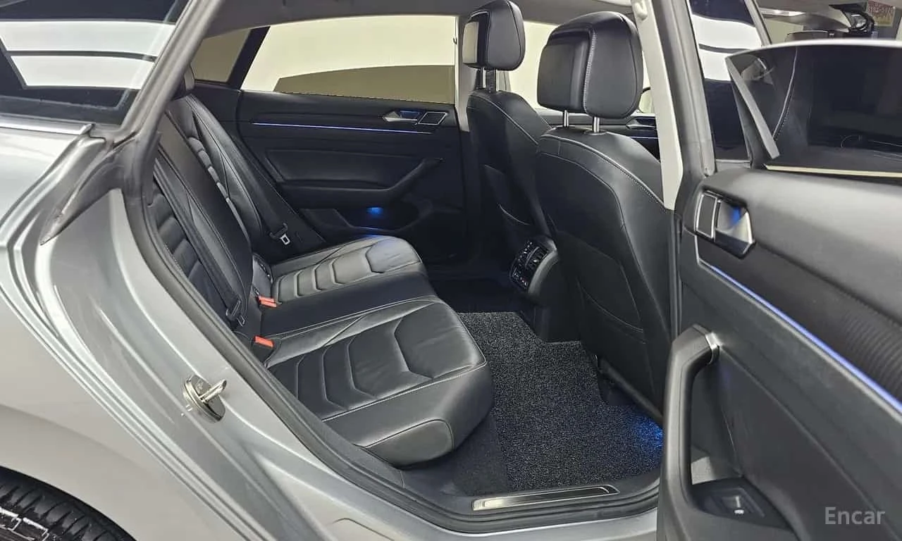 VW Arteon 2.0 TDI Prestige| DUNAUDIO| ОБДУХ| 360| HUD| ПАМЕТ, снимка 11 - Автомобили и джипове - 56169100