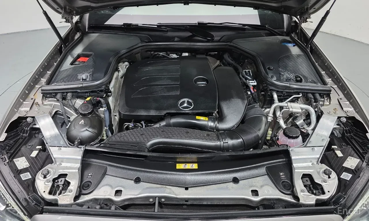 Mercedes-Benz E 350 4MATIC* BURMESTER* ���������* LANE* ASSIST* 360��� | Mobile.bg � ����������� 17