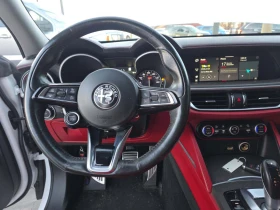 Alfa Romeo Stelvio TI LUSSO| HARMAN/KARDON| ПОДРЕВ, снимка 6