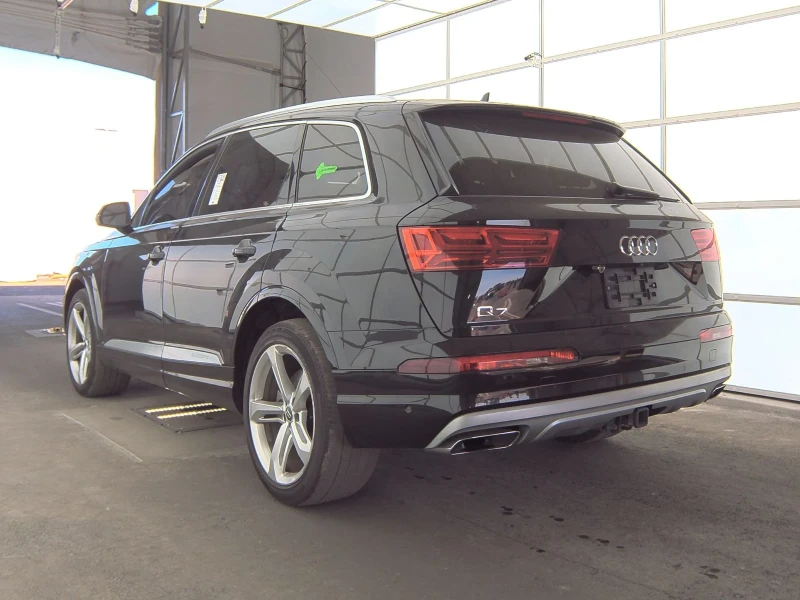 Audi Q7, снимка 8 - Автомобили и джипове - 48720590