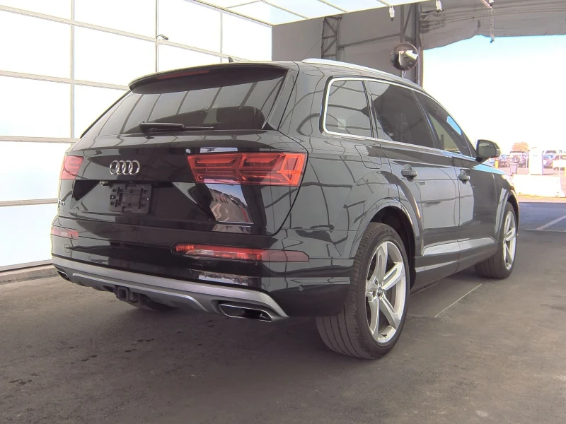 Audi Q7, снимка 5 - Автомобили и джипове - 48720590