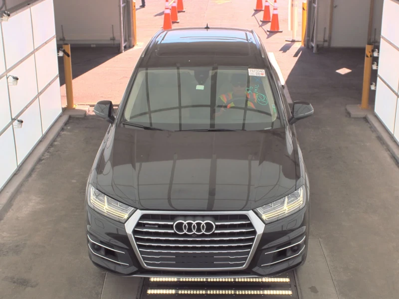 Audi Q7, снимка 2 - Автомобили и джипове - 48720590