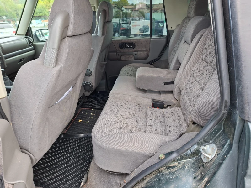 Land Rover Discovery, снимка 12 - Автомобили и джипове - 52084551