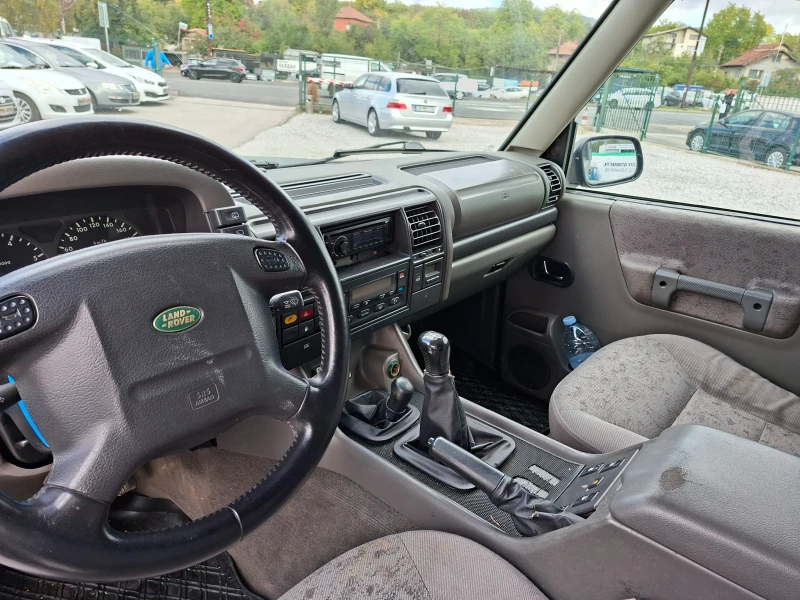 Land Rover Discovery, снимка 11 - Автомобили и джипове - 52084551