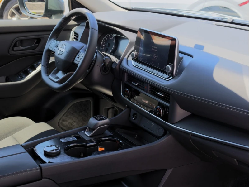 Nissan Rogue * S AWD | Htd Seat | Backup Camera | Blindspot Alr, снимка 15 - Автомобили и джипове - 52927532