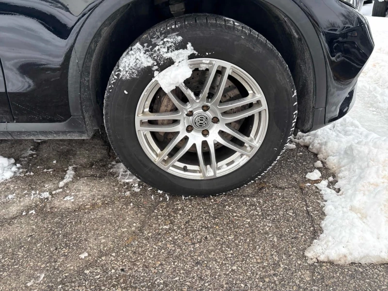 Mercedes-Benz GLC * 300 * CARFAX * БЕЗ ПЪРВОНАЧАЛНА ВНОСКА, снимка 7 - Автомобили и джипове - 53140008