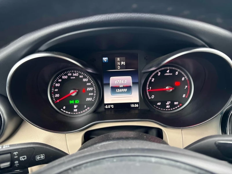 Mercedes-Benz GLC * 300 * CARFAX * БЕЗ ПЪРВОНАЧАЛНА ВНОСКА, снимка 8 - Автомобили и джипове - 53140008