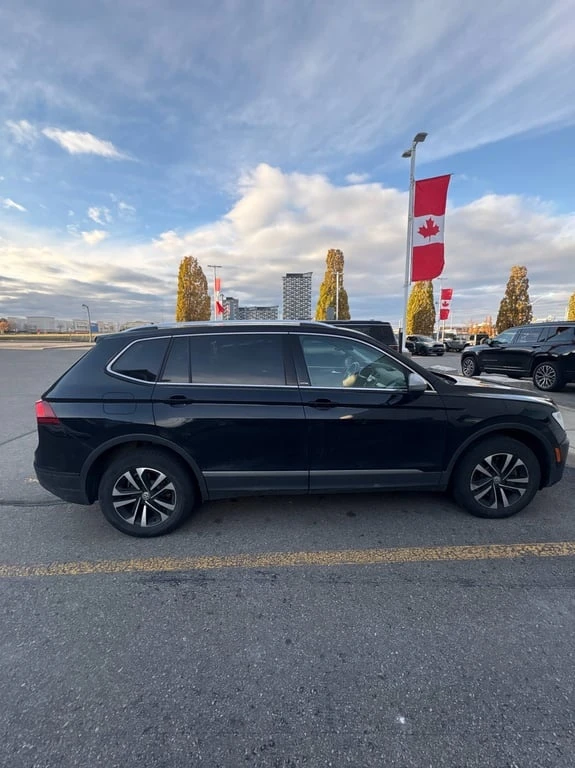 VW Tiguan * 4MOTION * CARFAX * БЕЗ ПЪРВОНАЧАЛНА ВНОСКА, снимка 16 - Автомобили и джипове - 52950835