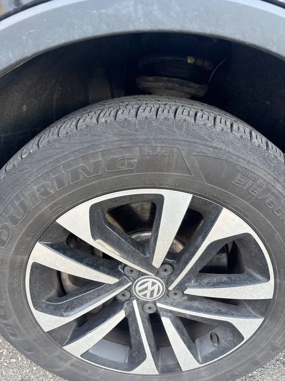 VW Tiguan * 4MOTION * CARFAX * БЕЗ ПЪРВОНАЧАЛНА ВНОСКА, снимка 7 - Автомобили и джипове - 52950835