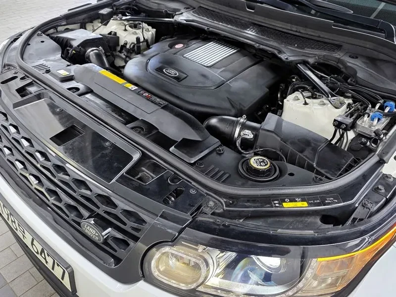 Land Rover Range Rover Sport 3.0 SDV6 HSE, снимка 6 - Автомобили и джипове - 55705694