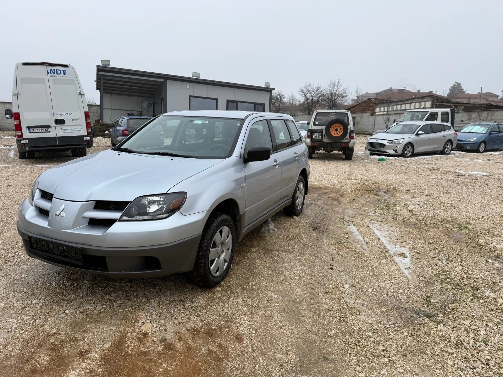 Mitsubishi Outlander 2.0i-БЕНЗИН-КОМФОРТ 164000км., снимка 1