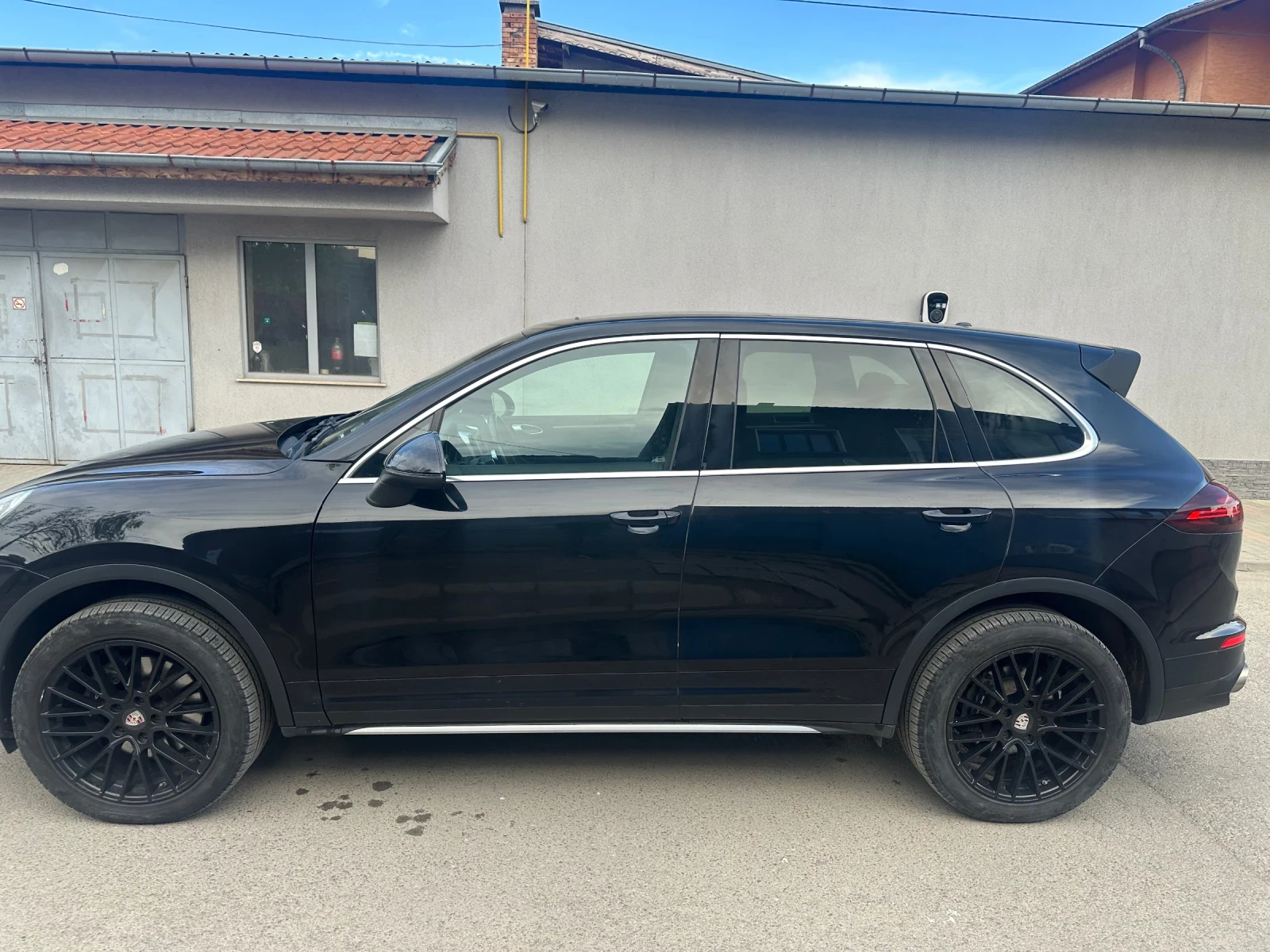 Porsche Cayenne  - изображение 5