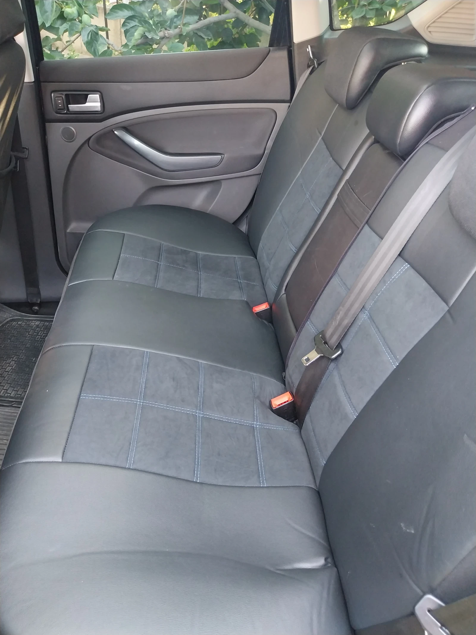 Ford Kuga  - изображение 3