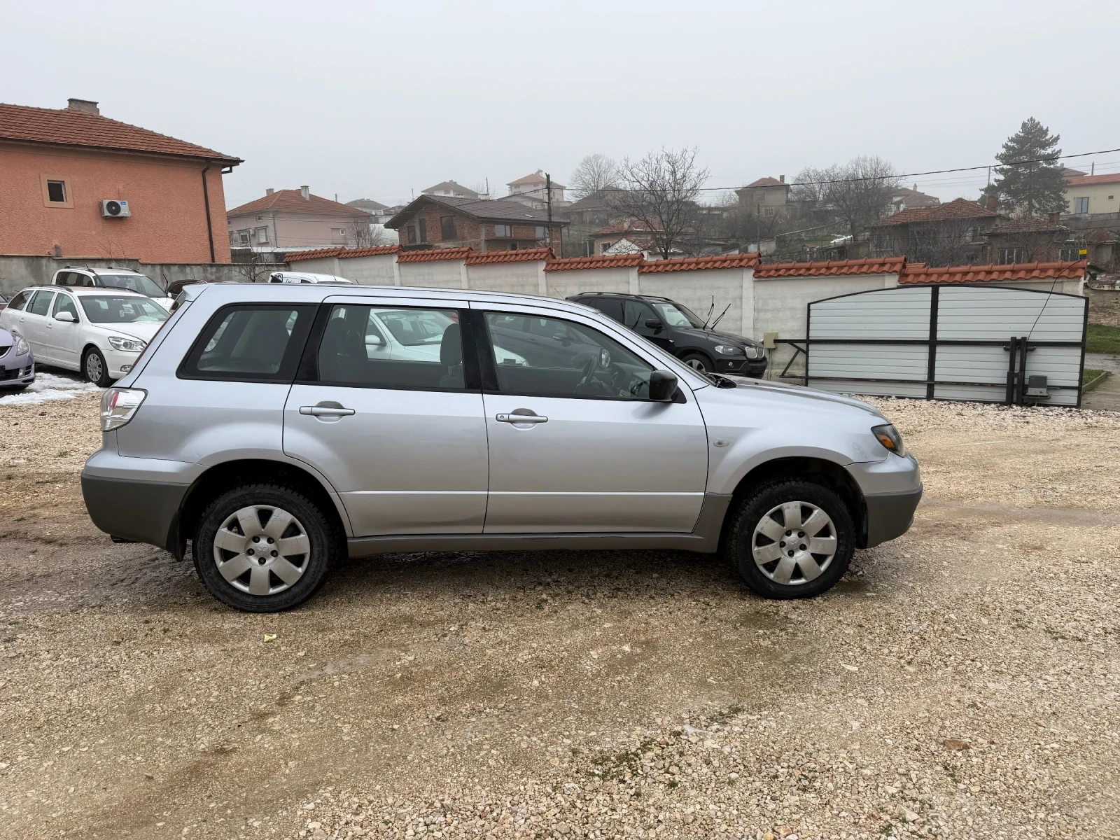Mitsubishi Outlander 2.0i-БЕНЗИН-КОМФОРТ 164000км. - изображение 7
