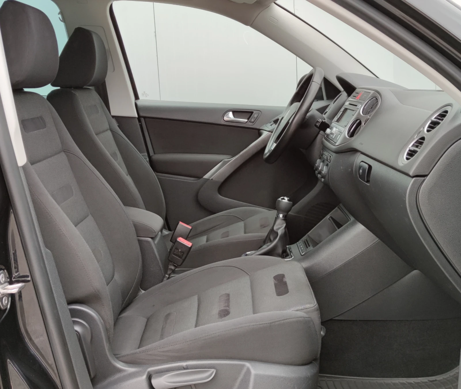 VW Tiguan 2.0TDI* 140к.с* 4-motion*  - изображение 9