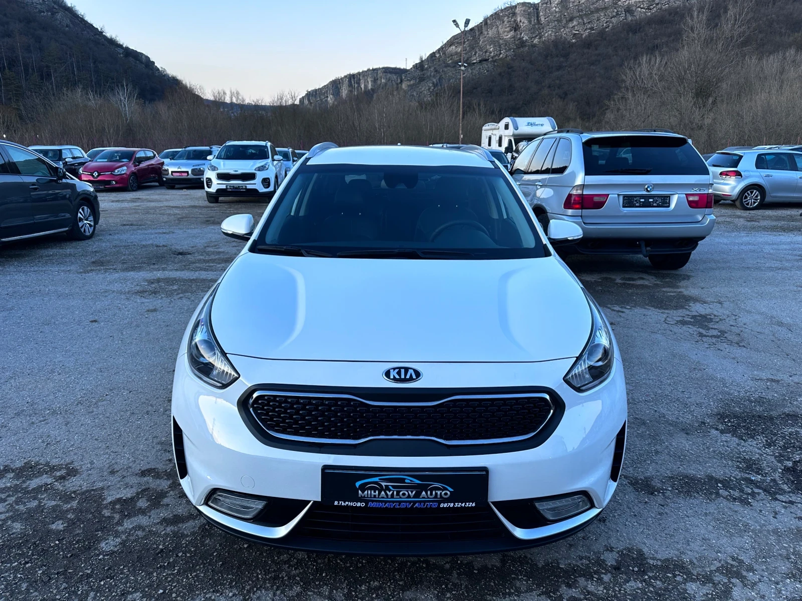 Kia Niro 1.6HYBRID/НАВИ/КОЖА/КАМЕРА/FULL LED - изображение 8