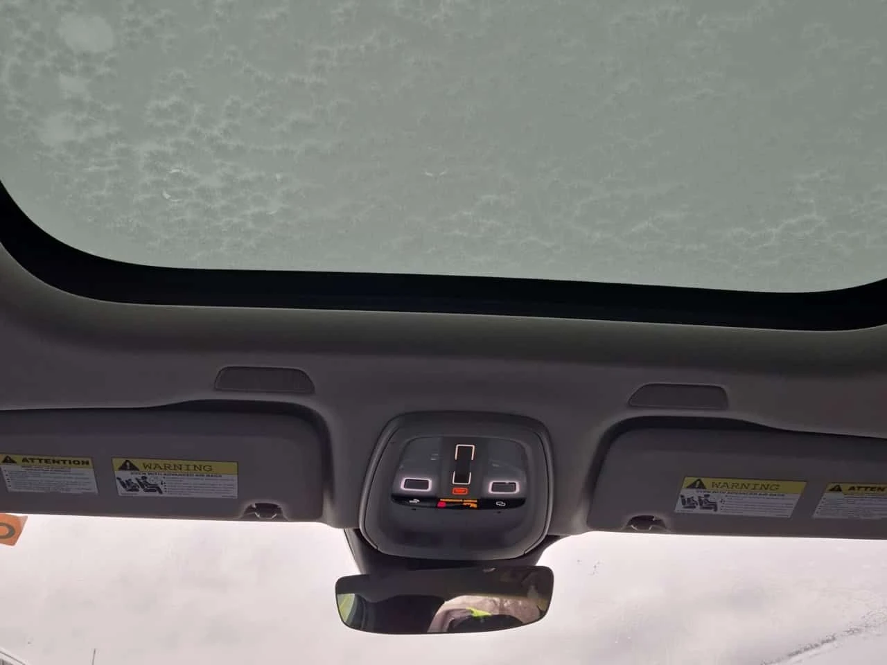 Volvo XC60 * CORE DARK THEME * CARFAX * Един собственик * , снимка 10 - Автомобили и джипове - 53885657