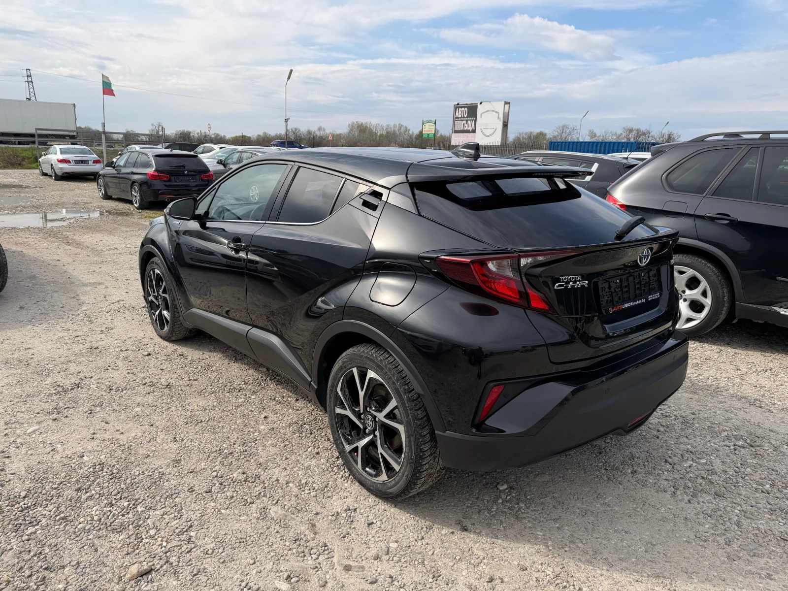 Toyota C-HR 1.8 HYBRID(КАТО НОВА), снимка 7 - Автомобили и джипове - 54136026