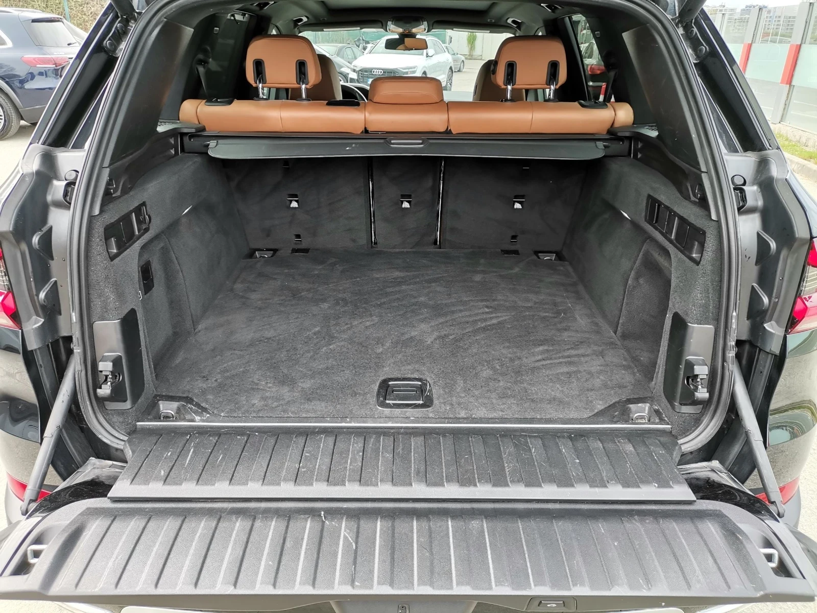 BMW X5 xDrive40i/�����/360���/Head-Up/SoftClose(�����)  | Mobile.bg � ����������� 17