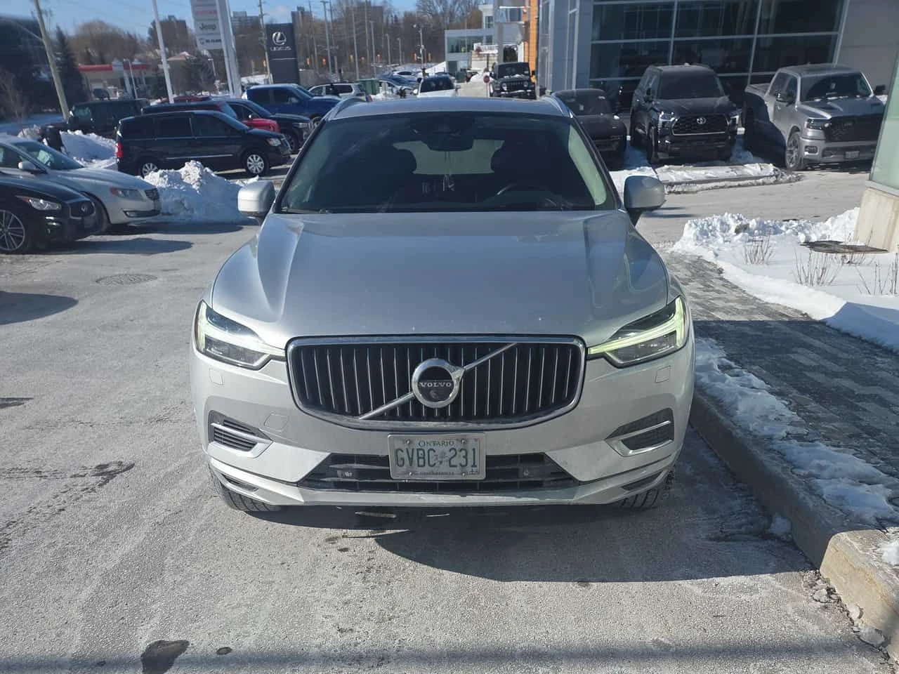 Volvo XC60 * Inscription * 360 * ПОДГРЕВ * ПАМЕТ * NAVI, снимка 12 - Автомобили и джипове - 54456780