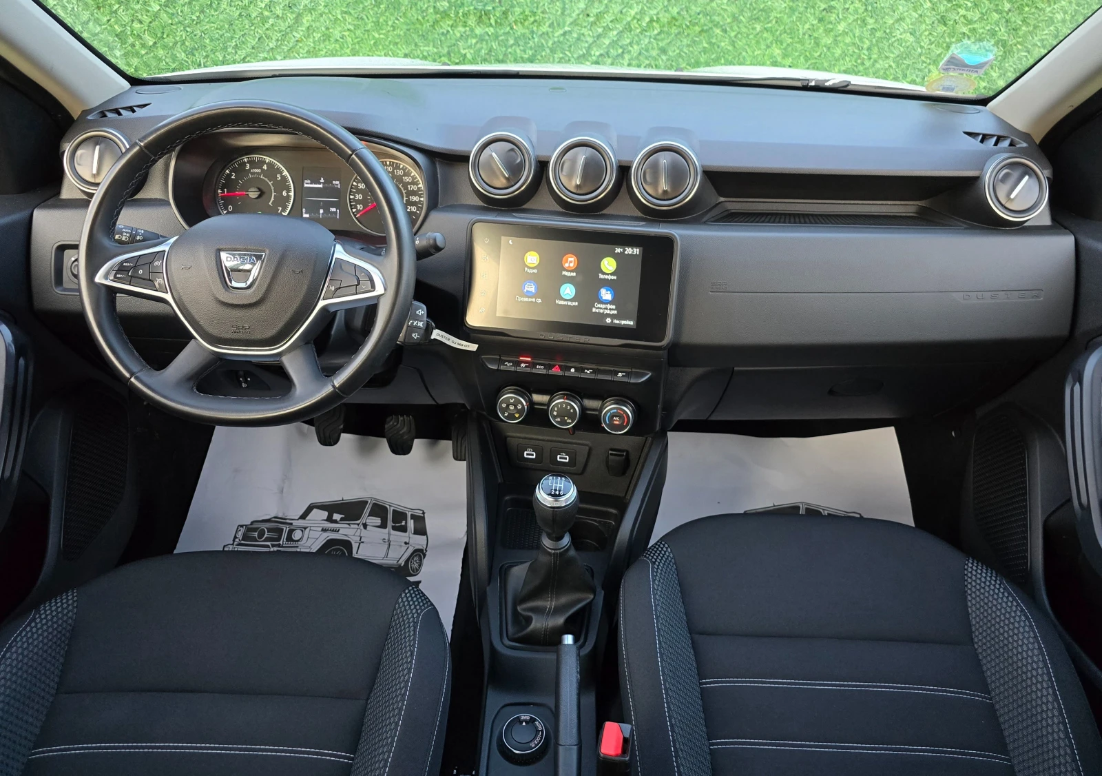 Dacia Duster 1.5BlueDCI* 115кс* 4x4* FACE LIFT* , снимка 12 - Автомобили и джипове - 54608523