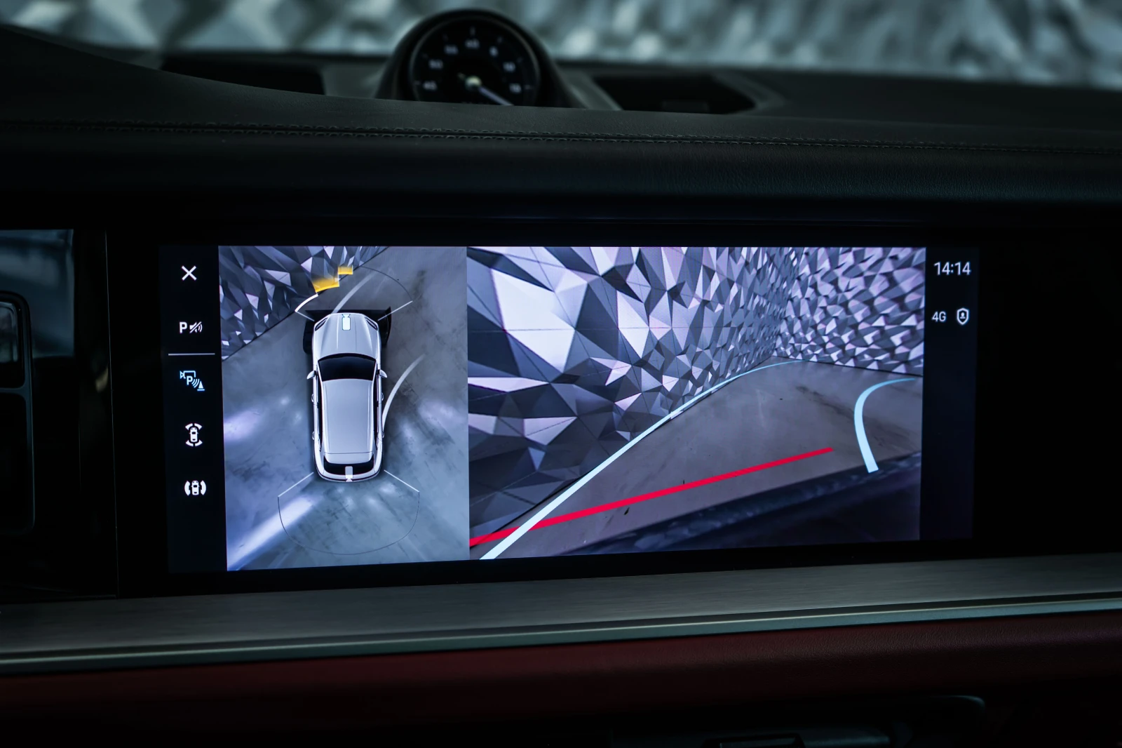 Porsche Cayenne Turbo E-Hybrid Pano* Bose* 360, снимка 17 - Автомобили и джипове - 55463913