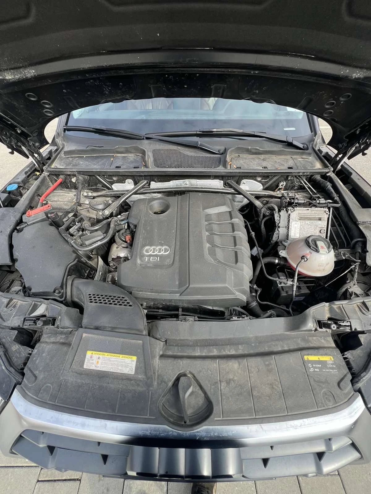 Audi Q5 2.0тди , снимка 12 - Автомобили и джипове - 56507172