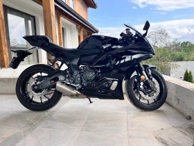     Yamaha YZF-R7 YZF690