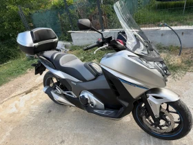     Honda Integra S ABS, LED
