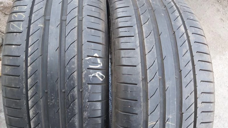 Гуми Летни 235/45R18, снимка 1 - Гуми и джанти - 28561740