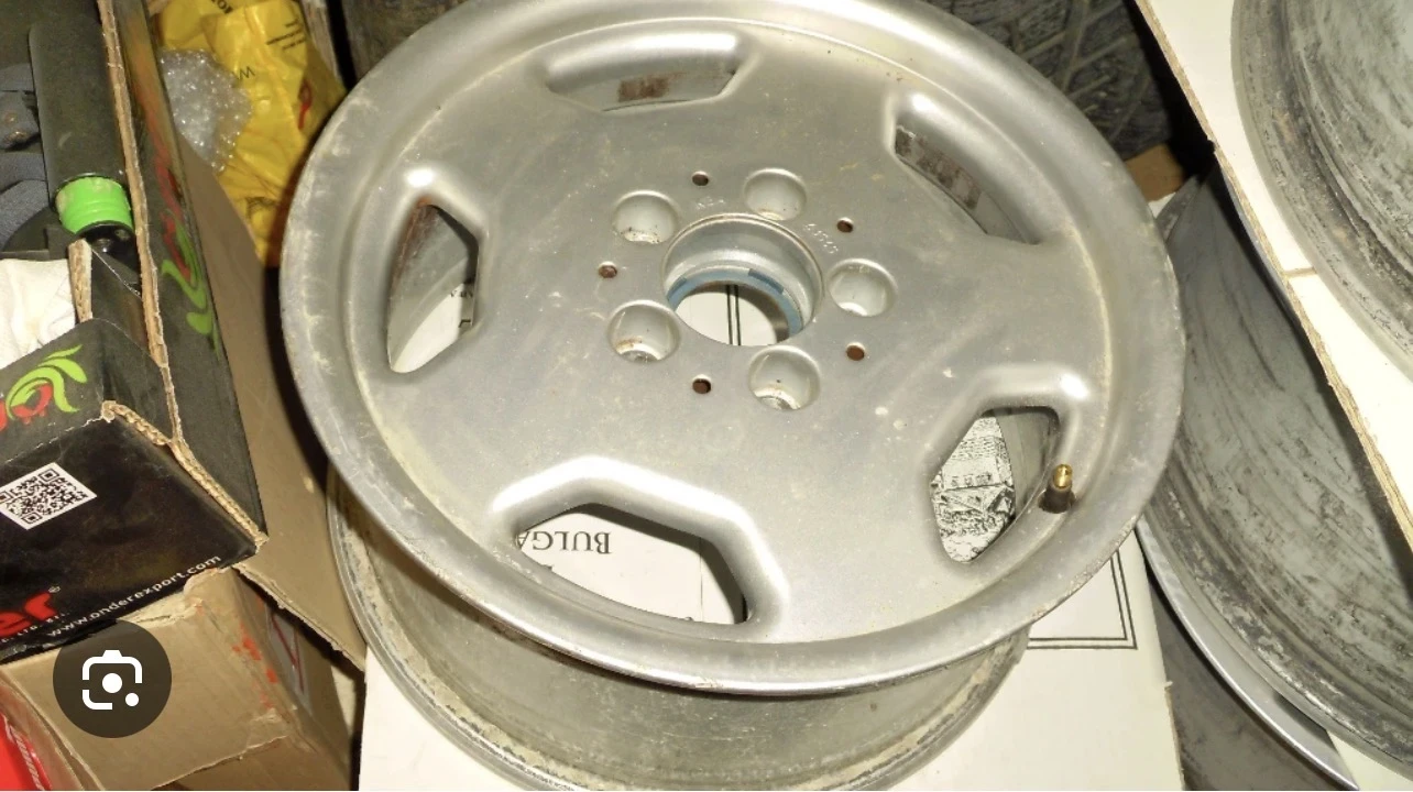 Джанти за Mercedes-Benz, снимка 2 - Гуми и джанти - 55990149