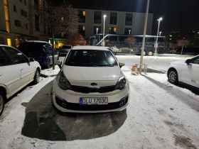 Kia Rio 1.25 АГУ  седан, снимка 12