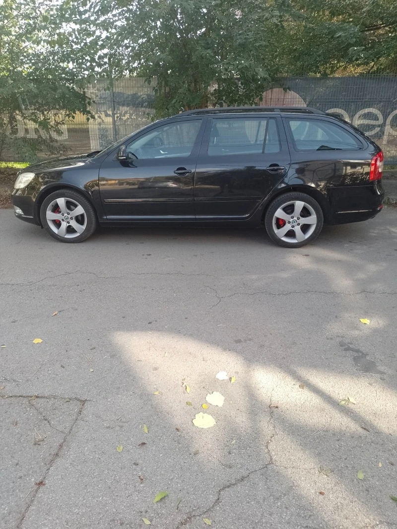 Skoda Octavia 1.6, снимка 9 - Автомобили и джипове - 47120664