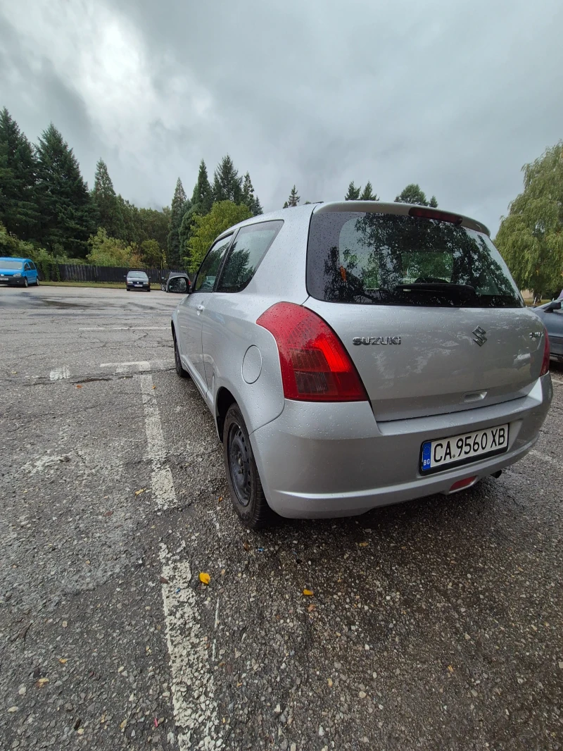 Suzuki Swift, снимка 12 - Автомобили и джипове - 47647628