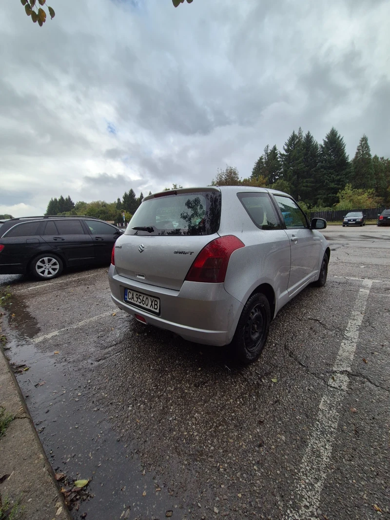 Suzuki Swift, снимка 11 - Автомобили и джипове - 47647628