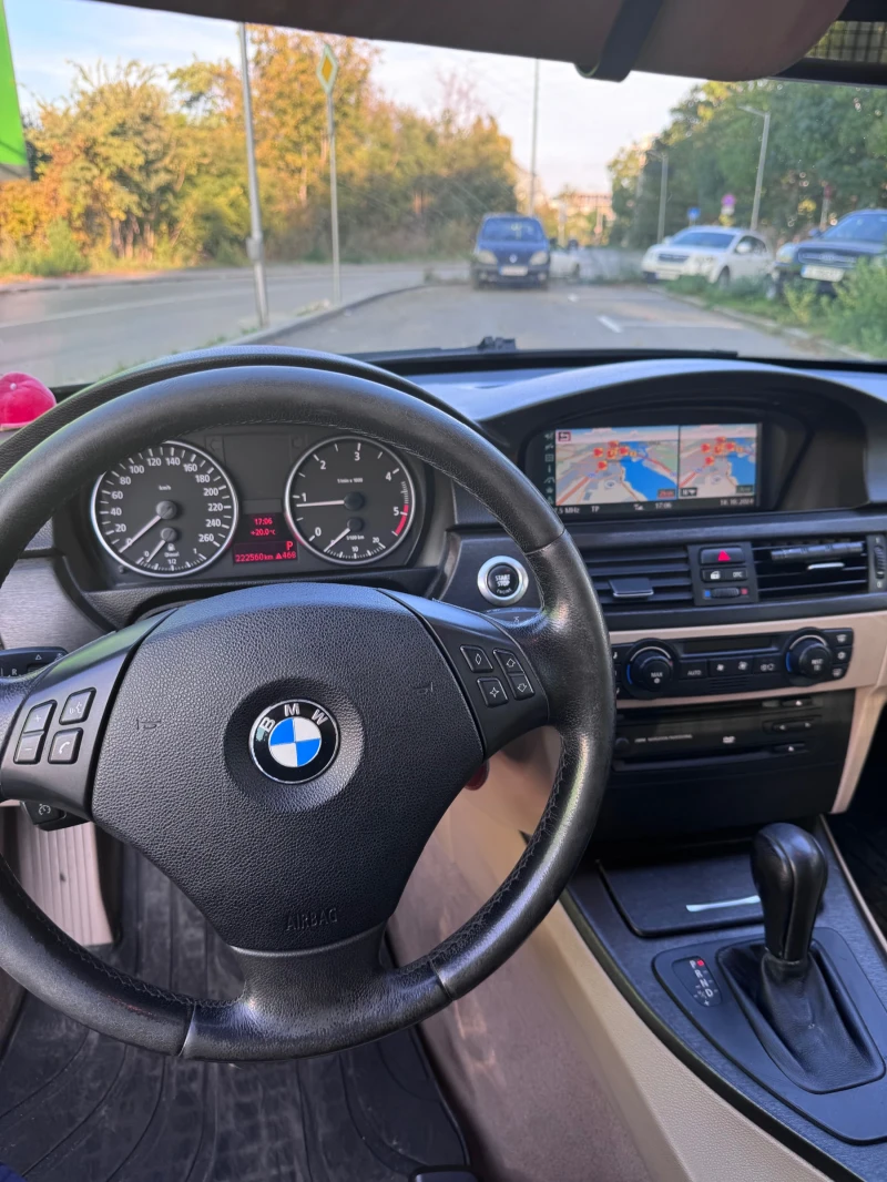 BMW 320, снимка 7 - Автомобили и джипове - 47673338