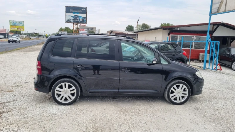 VW Touran, снимка 6 - Автомобили и джипове - 47769167