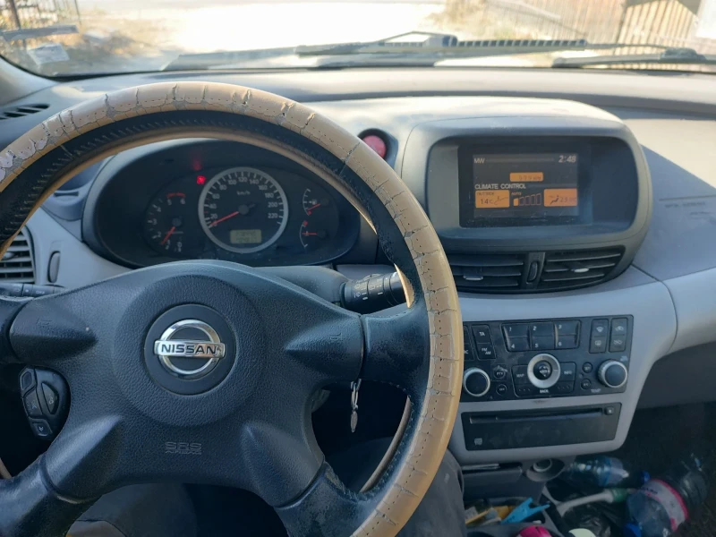 Nissan Almera tino 2.2dci, снимка 7 - Автомобили и джипове - 47891908