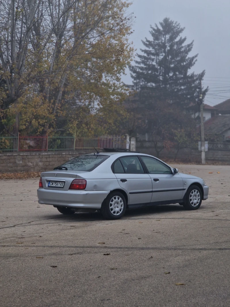 Honda Accord, снимка 4 - Автомобили и джипове - 48010132