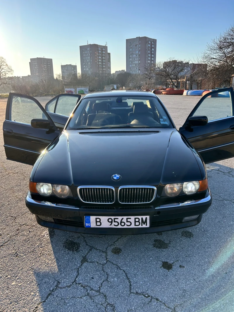 BMW 730, снимка 2 - Автомобили и джипове - 49338620