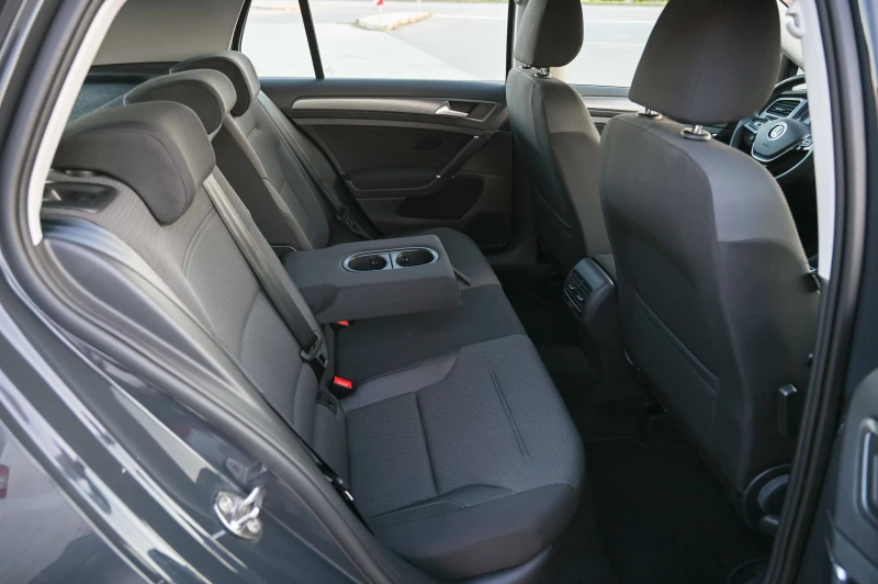 VW Golf E-GOLF* 36KW* Germany, снимка 15 - Автомобили и джипове - 51159608