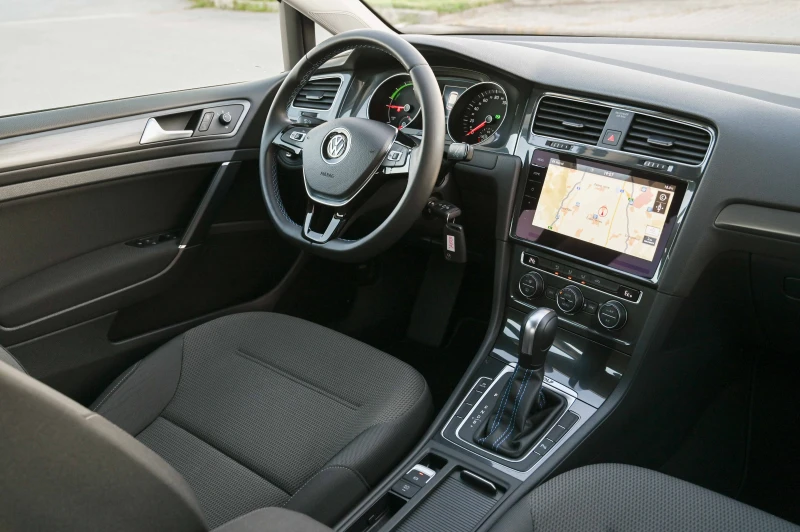VW Golf E-GOLF* 36KW* Germany, снимка 10 - Автомобили и джипове - 51159608
