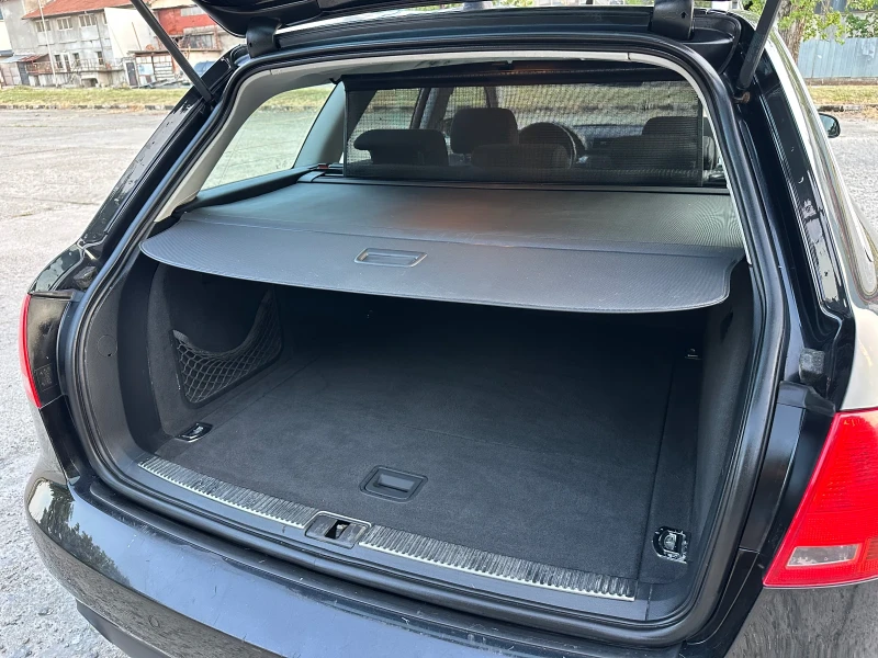 Audi A4 2.0TDI QUATTRO, снимка 16 - Автомобили и джипове - 52729751